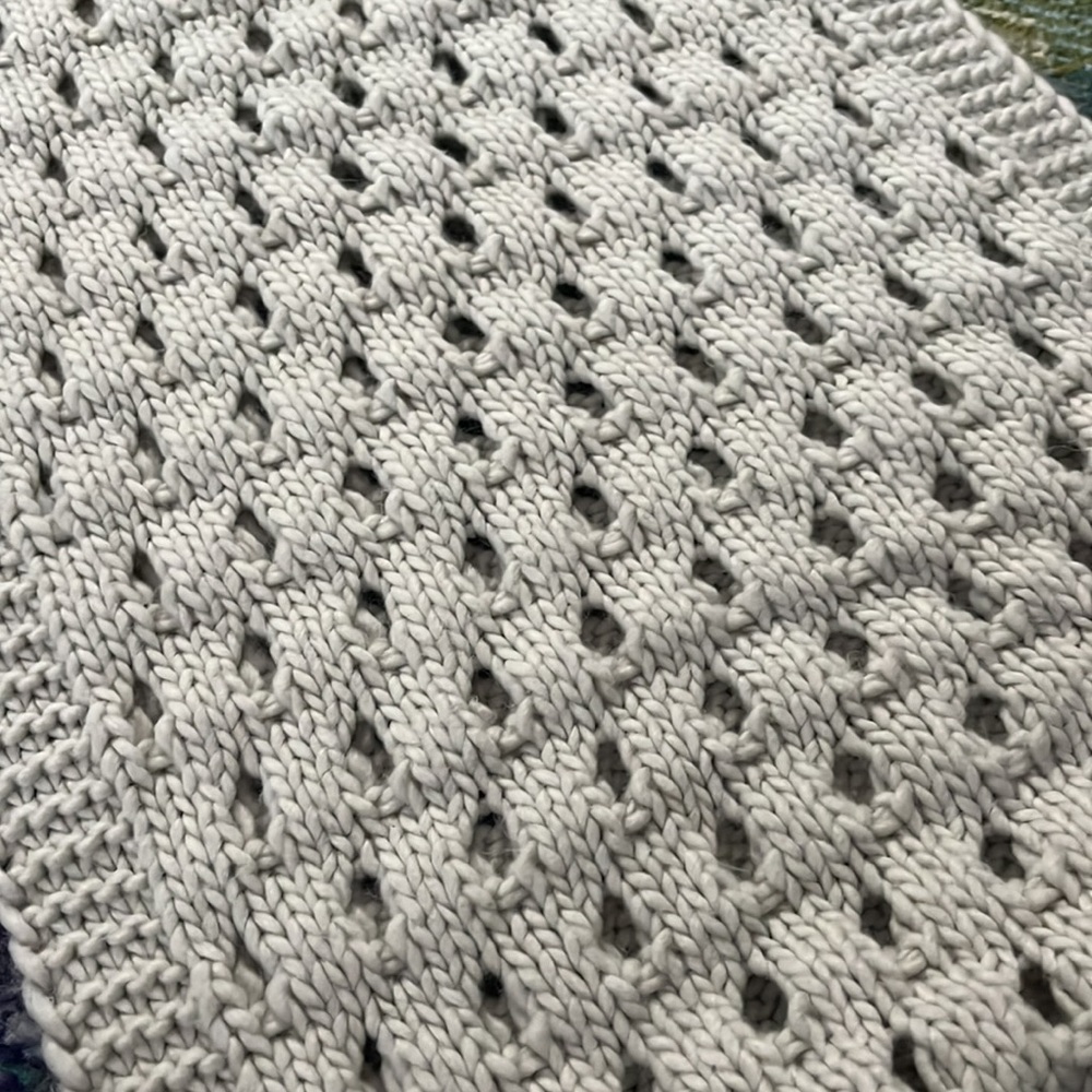 Chunky Infinity Scarf - Picture 2 of 2